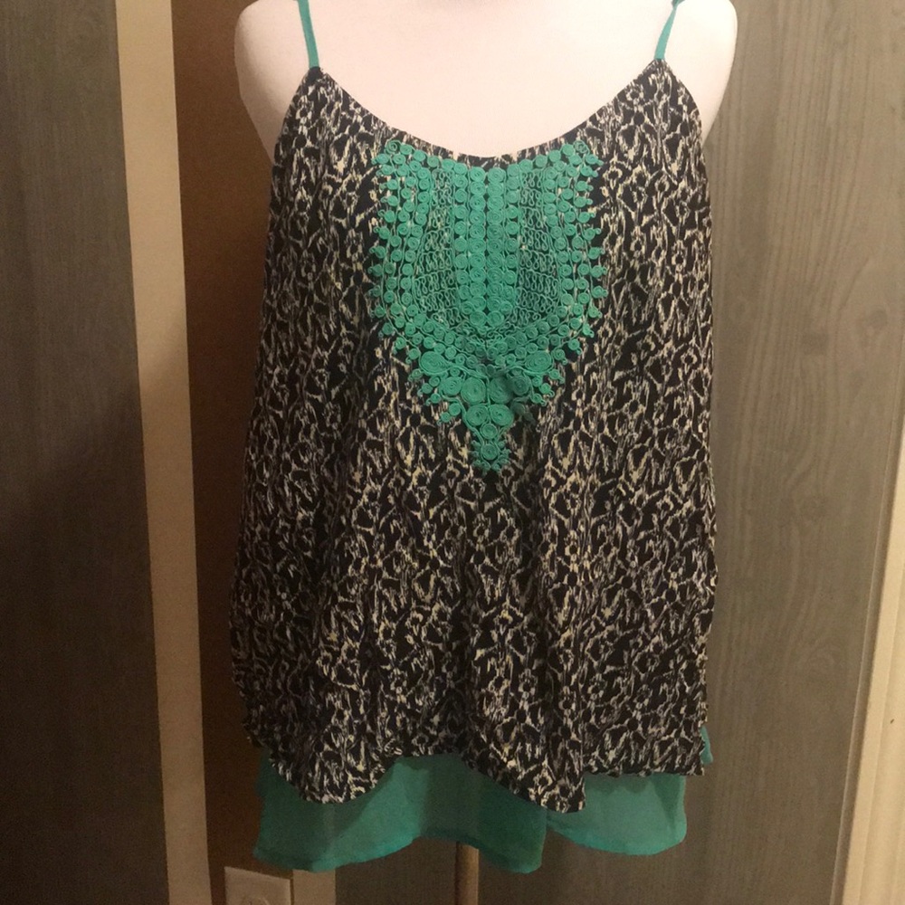 Medium flowing dressy tank